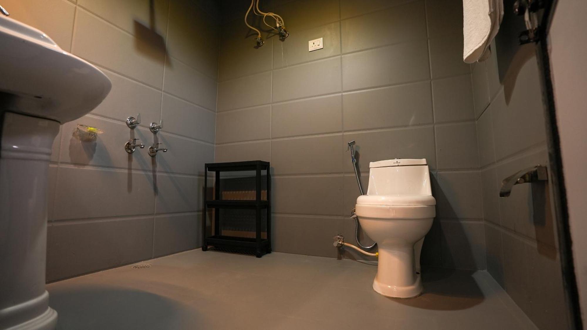 Sort By Stays, Kareri ดารัมซาลา ภายนอก รูปภาพ